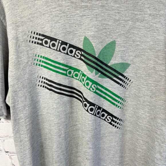 Vintage Adidas Y2K Graphic T Shirt Black Green Logo T Shirt Large - Picture 2 of 7